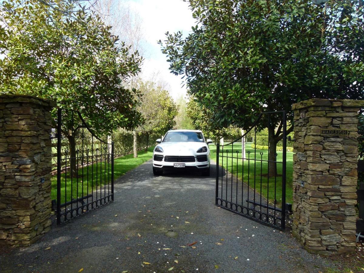 Hadleigh Boutique Lodge Tamahere Экстерьер фото
