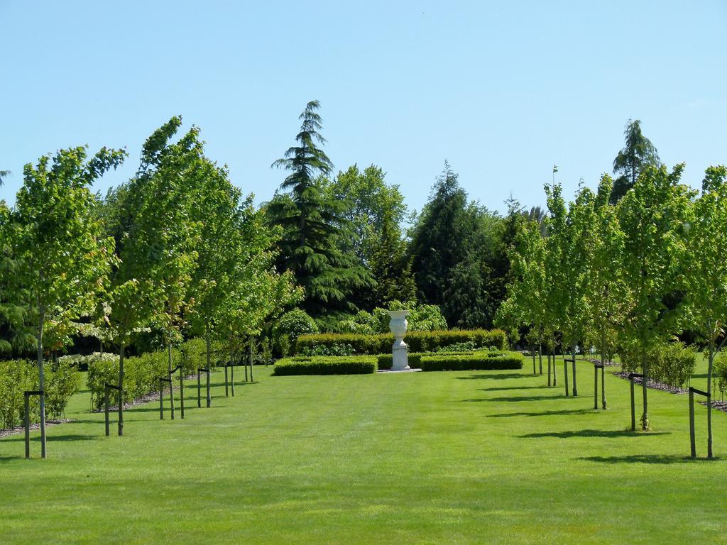Hadleigh Boutique Lodge Tamahere Экстерьер фото