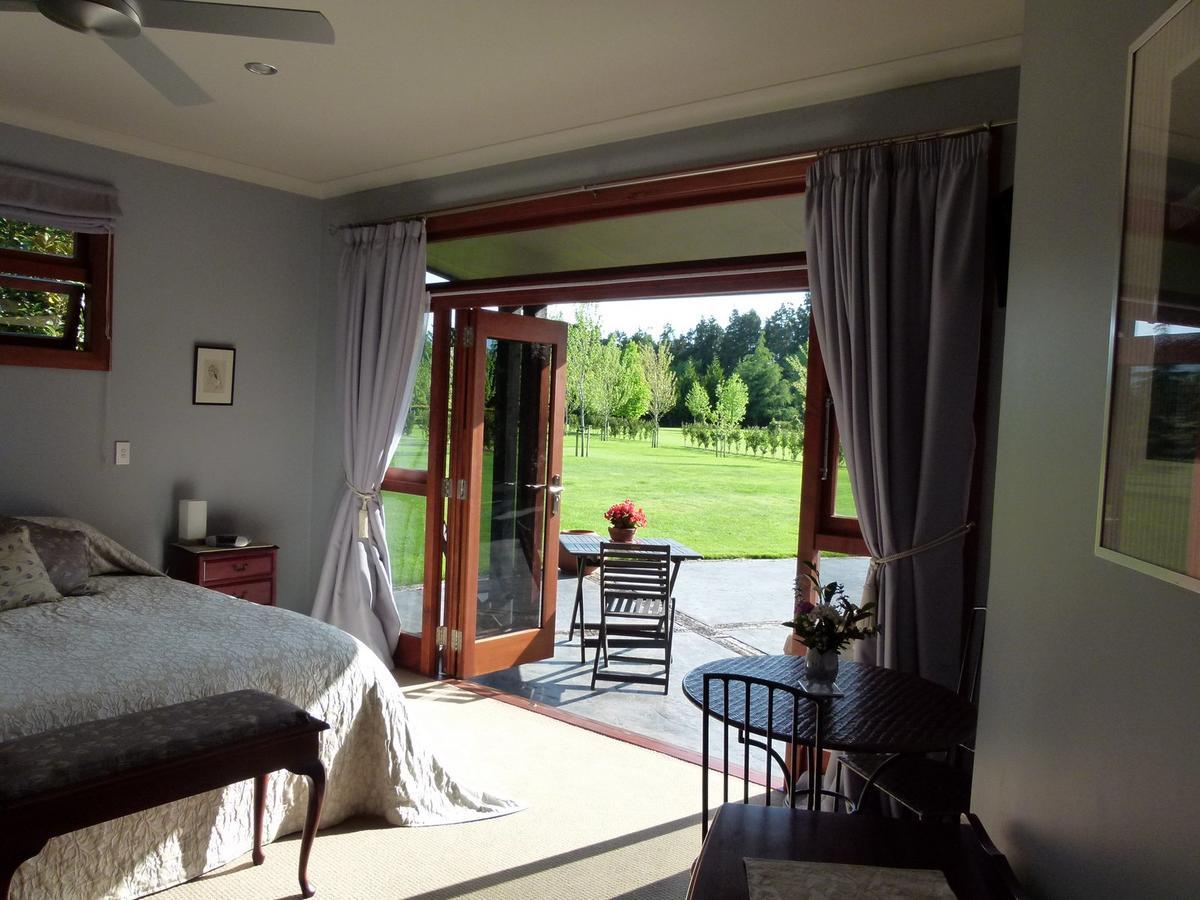 Hadleigh Boutique Lodge Tamahere Экстерьер фото