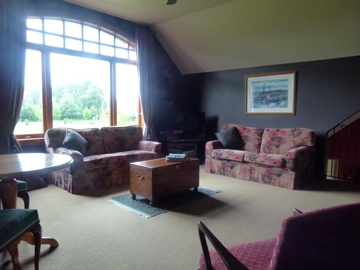 Hadleigh Boutique Lodge Tamahere Экстерьер фото