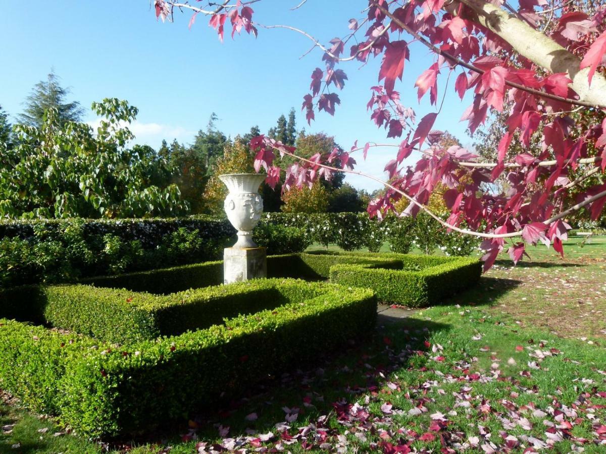 Hadleigh Boutique Lodge Tamahere Экстерьер фото
